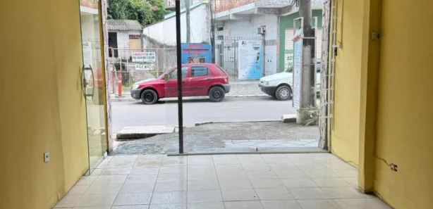 Loja / Salão / Ponto Comercial à venda, 19m² no Centro (Suruí), Magé