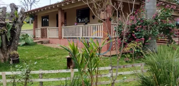 Fazenda / Sítio / Chácara com 2 Quartos à venda, 600m² no Assaí, Assaí