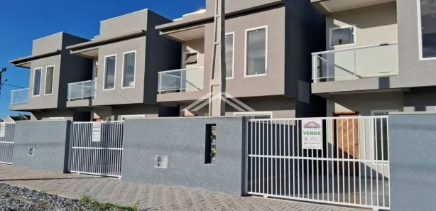 Sobrado com 3 Quartos à venda, 96m² no São José, Itapoá