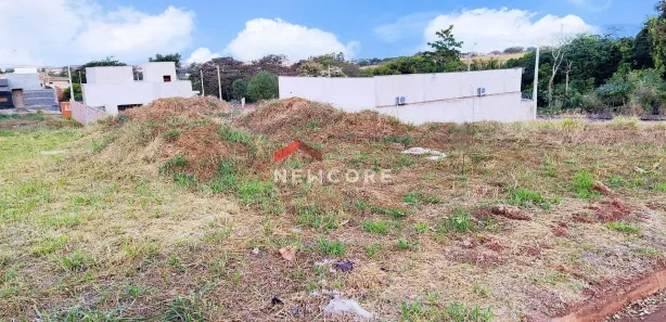 Terreno / Lote / Condomínio à venda, 275m² no Jardim Amélia Dionísio, Olímpia