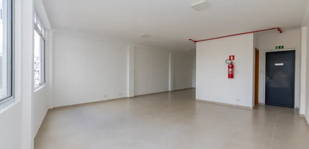 Prédio Inteiro à venda, 2093m² no Centro, Curitiba