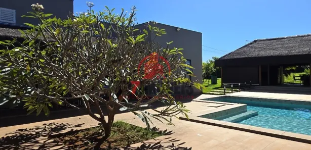 Casa de Condomínio com 3 Quartos à venda, 2063m² no , Santo Antônio de Goiás