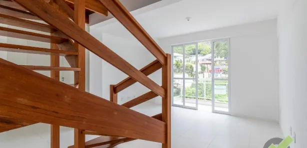 Apartamento com 3 Quartos para alugar, 107m² no Vale dos Pinheiros, Nova Friburgo