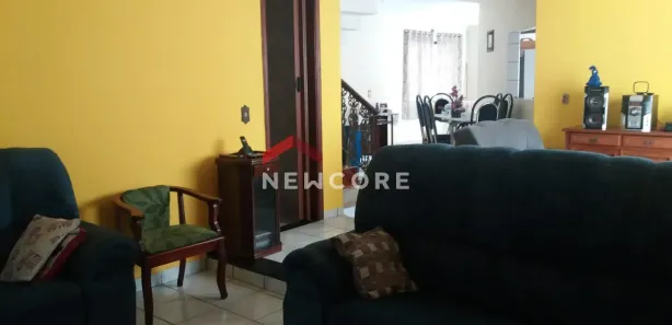 Casa de Condomínio com 5 Quartos à venda, 209m² no Vale Verde, Cubatão