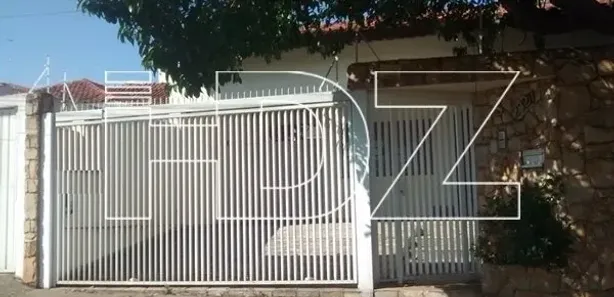 Conjunto Comercial / Sala com 4 Quartos à venda, 430m² no Centro, Araraquara