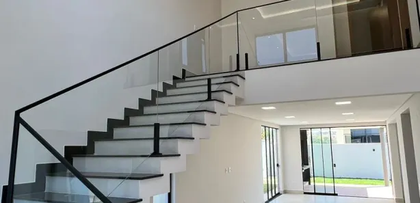 Sobrado com 3 Quartos à venda, 200m² no Jardins Porto, Senador Canedo