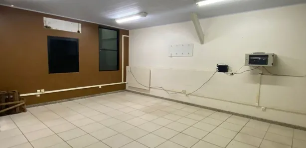 Galpão / Depósito / Armazém para venda ou aluguel, 1025m² no São Francisco, São Luís