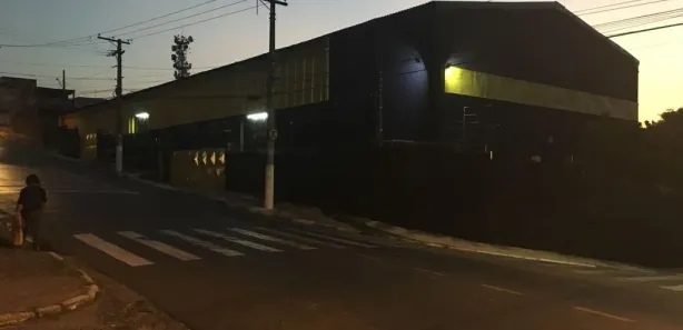 Galpão / Depósito / Armazém à venda, 1414m² no Vila Virgínia, Itaquaquecetuba