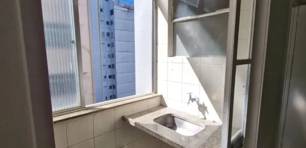 Conjunto Comercial / Sala para alugar, 29m² no Centro, Petrópolis