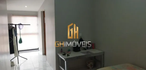 Sobrado com 4 Quartos à venda, 230m² no Jardim São Tomaz II, Rio Verde