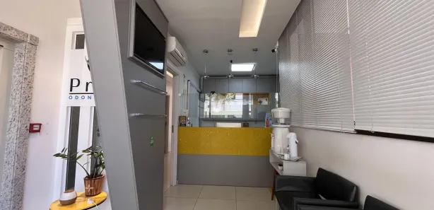 Prédio Inteiro com 13 Quartos à venda, 400m² no Centro, Santa Maria