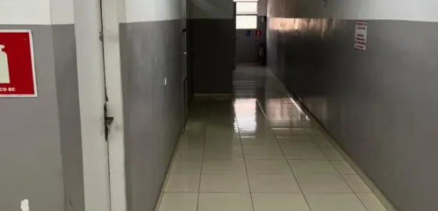 Conjunto Comercial / Sala para alugar, 50m² no Centro, Suzano