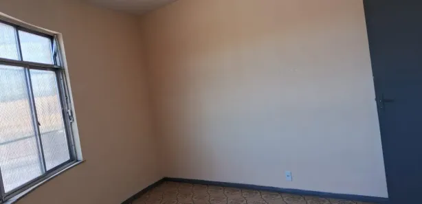 Apartamento com 2 Quartos para alugar, 50m² no Mutondo, São Gonçalo