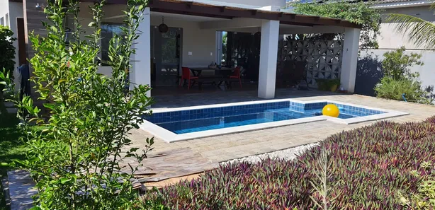 Casa de Condomínio com 3 Quartos para venda ou aluguel, 300m² no Alphaville (Abrantes), Camaçari