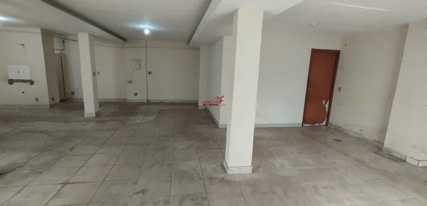 Loja / Salão / Ponto Comercial à venda, 100m² no Clélia Bernardes, Viçosa