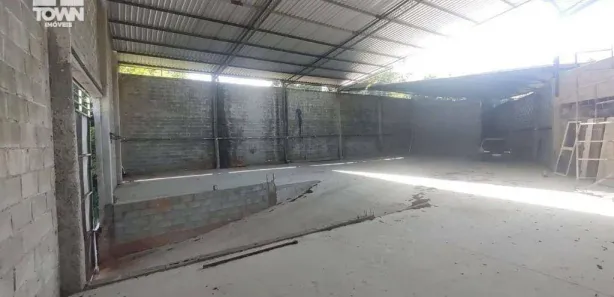 Galpão / Depósito / Armazém para alugar, 500m² no Calaboca (Inoã), Maricá