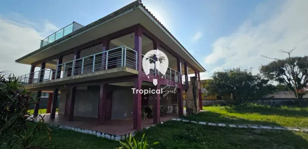 Sobrado com 4 Quartos para alugar, 200m² no Guapê, Pontal do Paraná