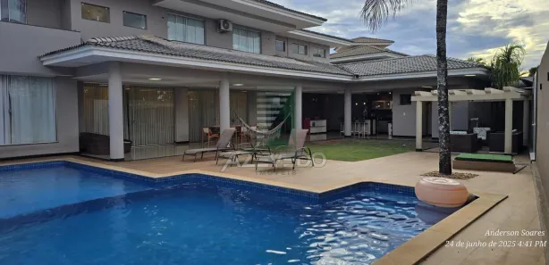 Casa de Condomínio com 4 Quartos para venda ou aluguel, 828m² no Região dos Lagos, Brasília