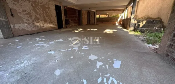 Loja / Salão / Ponto Comercial com 5 Quartos à venda, 375m² no Tirol, Natal