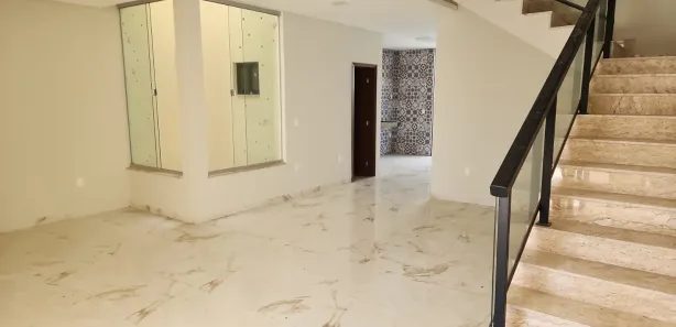 Sobrado com 4 Quartos à venda, 186m² no José e Maria, Petrolina