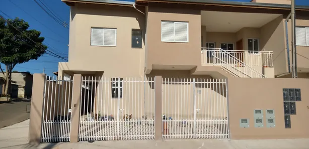 Casa com 2 Quartos à venda, 50m² no Jardim Vitoria, Mairinque