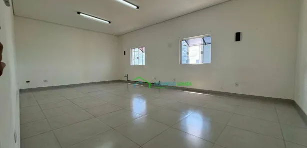 Conjunto Comercial / Sala para alugar, 35m² no Jardim Carapicuíba, Carapicuíba