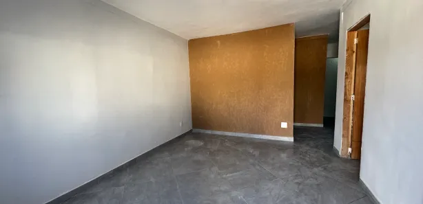 Casa com 2 Quartos para alugar, 200m² no Moquetá, Nova Iguaçu