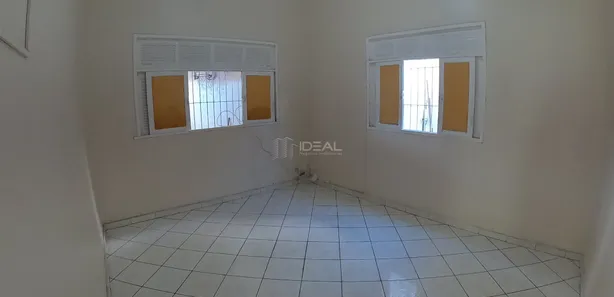 Loja / Salão / Ponto Comercial com 3 Quartos à venda, 380m² no Parque Califórnia, Campos dos Goytacazes
