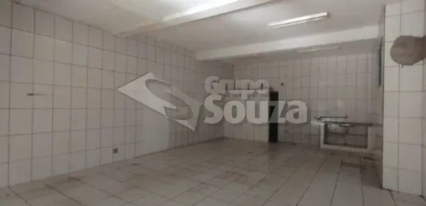 Loja / Salão / Ponto Comercial para alugar, 90m² no Centro, Rio das Pedras