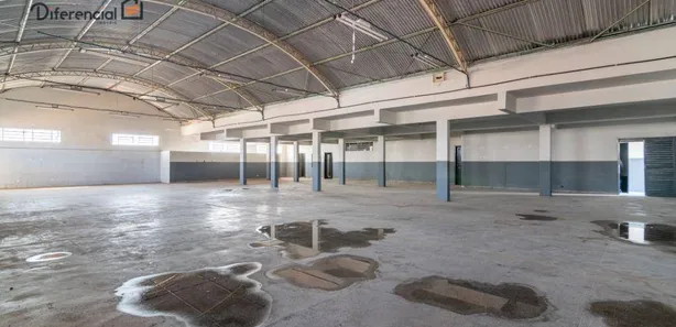 Galpão / Depósito / Armazém para venda ou aluguel, 1000m² no Jardim Nossa Senhora das Gracas, Campina Grande do Sul