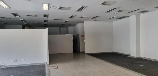 Loja / Salão / Ponto Comercial para venda ou aluguel, 414m² no Mutondo, São Gonçalo