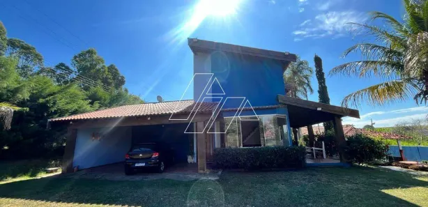 Fazenda / Sítio / Chácara com 3 Quartos para alugar, 300m² no Jardim Florença, Marília