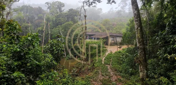 Fazenda / Sítio / Chácara com 3 Quartos à venda, 10000m² no Centro, Embu-Guaçu