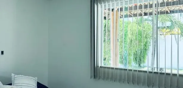 Casa de Condomínio com 4 Quartos para alugar, 880m² no Busca Vida (Abrantes), Camaçari