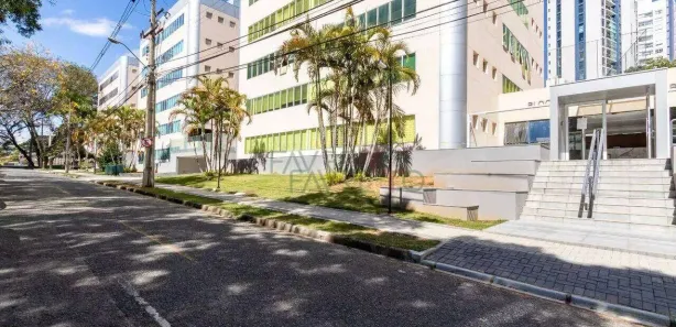 Conjunto Comercial / Sala para alugar, 56m² no Mossunguê, Curitiba