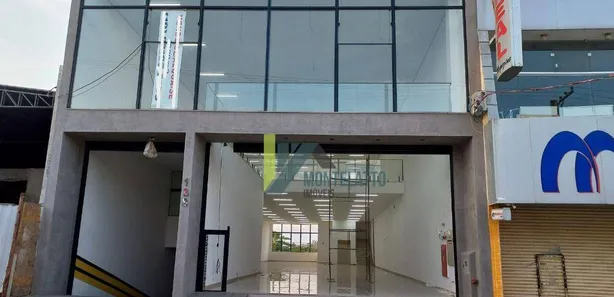 Loja / Salão / Ponto Comercial à venda, 1095m² no Centro, Vinhedo
