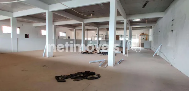 Galpão / Depósito / Armazém à venda, 600m² no Monte Verde, Ribeirão das Neves