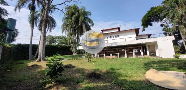 Fazenda / Sítio / Chácara com 6 Quartos para venda ou aluguel, 871m² no Vila Jovina, Cotia