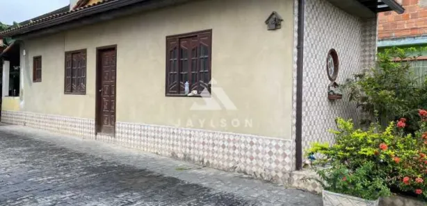 Casa com 4 Quartos à venda, 192m² no Vila Santo Antônio, Duque de Caxias