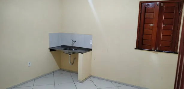 Kitnet com 1 Quarto para alugar, 25m² no Centro, Fortaleza