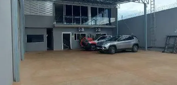 Loja / Salão / Ponto Comercial à venda, 330m² no Parque das Laranjeiras, Uberaba