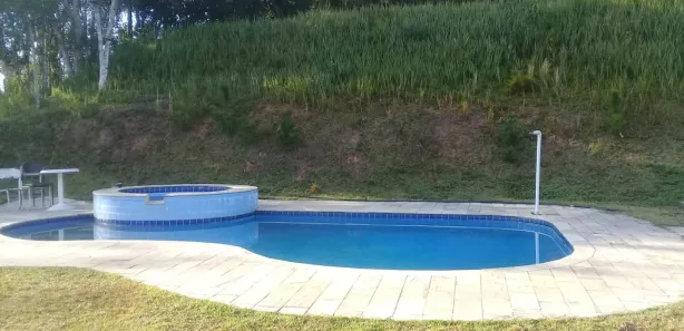 Fazenda / Sítio / Chácara com 3 Quartos à venda, 4776m² no Centro, Juquitiba