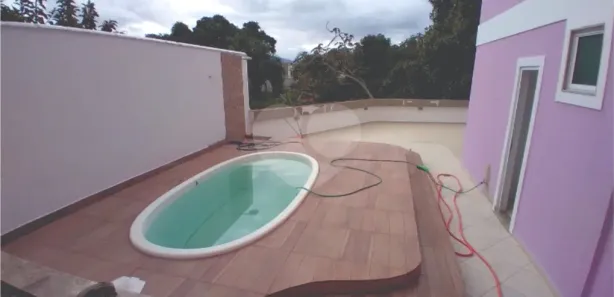 Casa de Vila com 4 Quartos à venda, 227m² no Bacaxá (Bacaxá), Saquarema