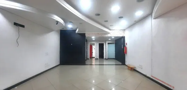 Galpão / Depósito / Armazém para alugar, 129m² no Centro, Americana