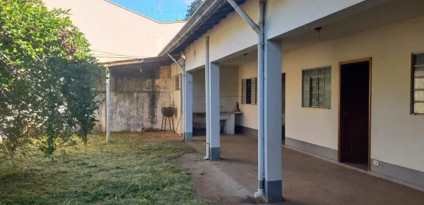 Casa com 2 Quartos à venda, 160m² no , Itirapina
