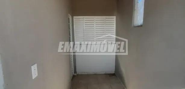Casa com 2 Quartos para alugar, 60m² no Jardim Santa Bárbara, Sorocaba