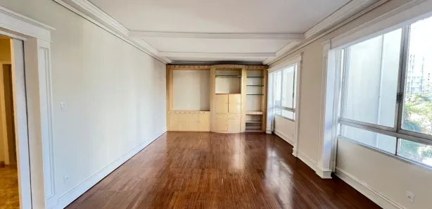 Apartamento com 3 Quartos para alugar, 210m² no Higienópolis, São Paulo