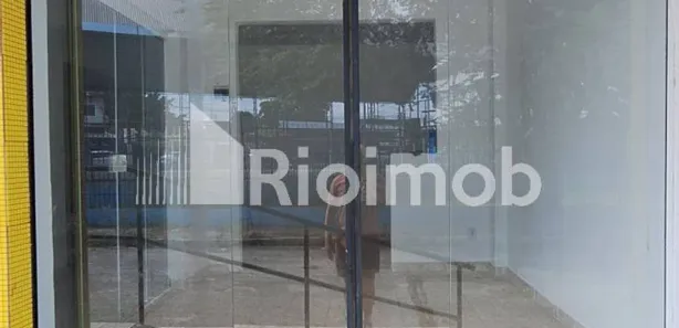 Loja / Salão / Ponto Comercial à venda, 216m² no Jardim Anhangá, Duque de Caxias