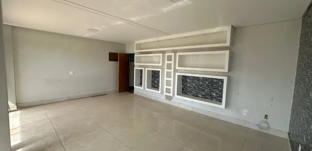 Loja / Salão / Ponto Comercial à venda, 33m² no Região dos Lagos, Brasília