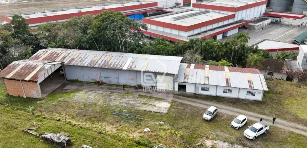 Galpão / Depósito / Armazém à venda, 720m² no Patrimônio, Massaranduba
